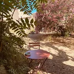 Tres Belle Rotonde Deco Boheme, Tennis, Parking ニーム