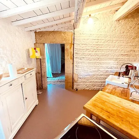 Tres Belle Rotonde Deco Boheme, Tennis, Parking Feriehus *
