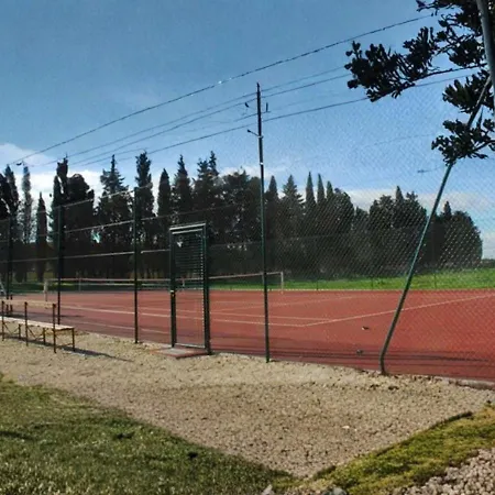 Tres Belle Rotonde Deco Boheme, Tennis, Parking 別荘 *